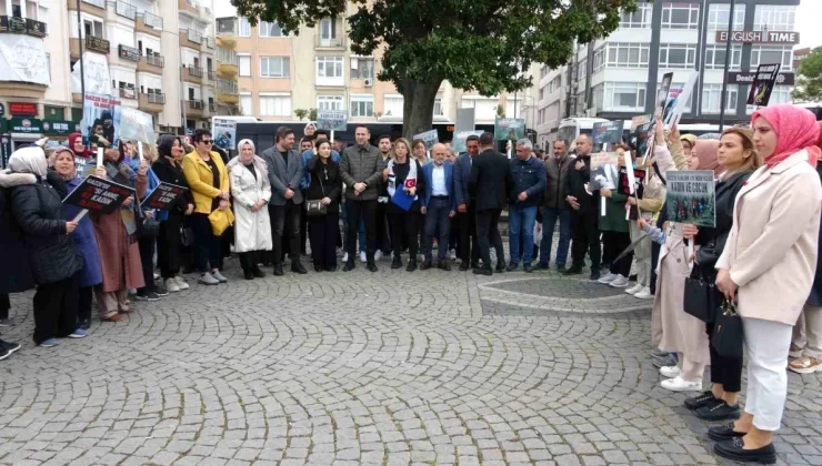 AK Parti Çanakkale İl Kadın Kolları, Gazze’deki Anneler İçin Basın Açıklaması Yaptı