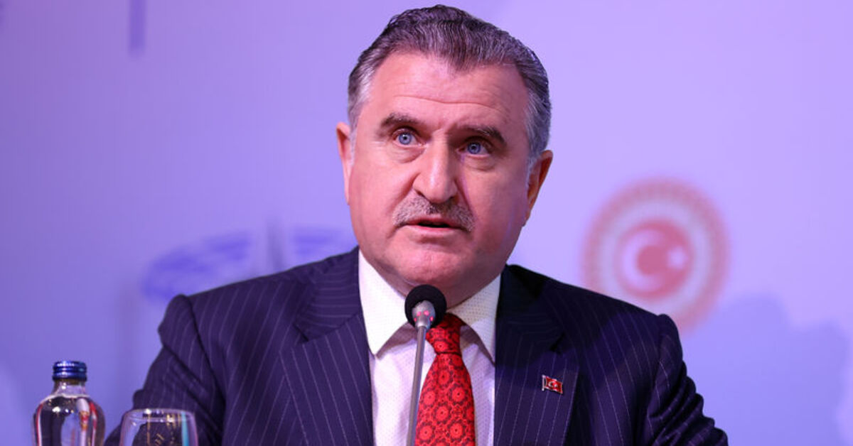 Gençlik ve Spor Bakanı Osman Aşkın Bak: Bu gurur senin Türkiye!