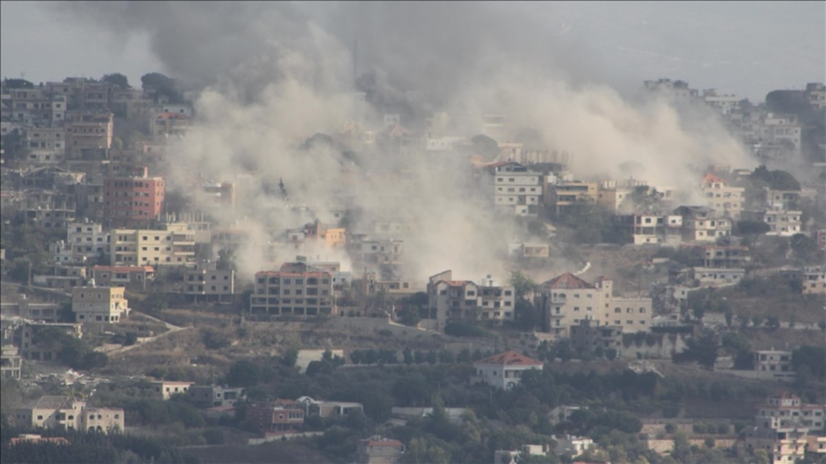 Lübnan’dan fırlatılan 77 roket, İsrail’in kuzeyine düştü