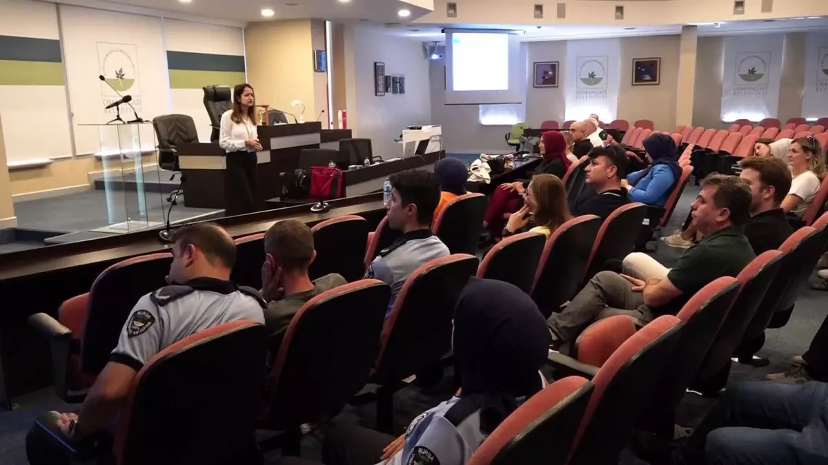 Osmangazi Belediyesi’nden Sağlıklı Beslenme ve Ofis Ergonomisi Eğitimi