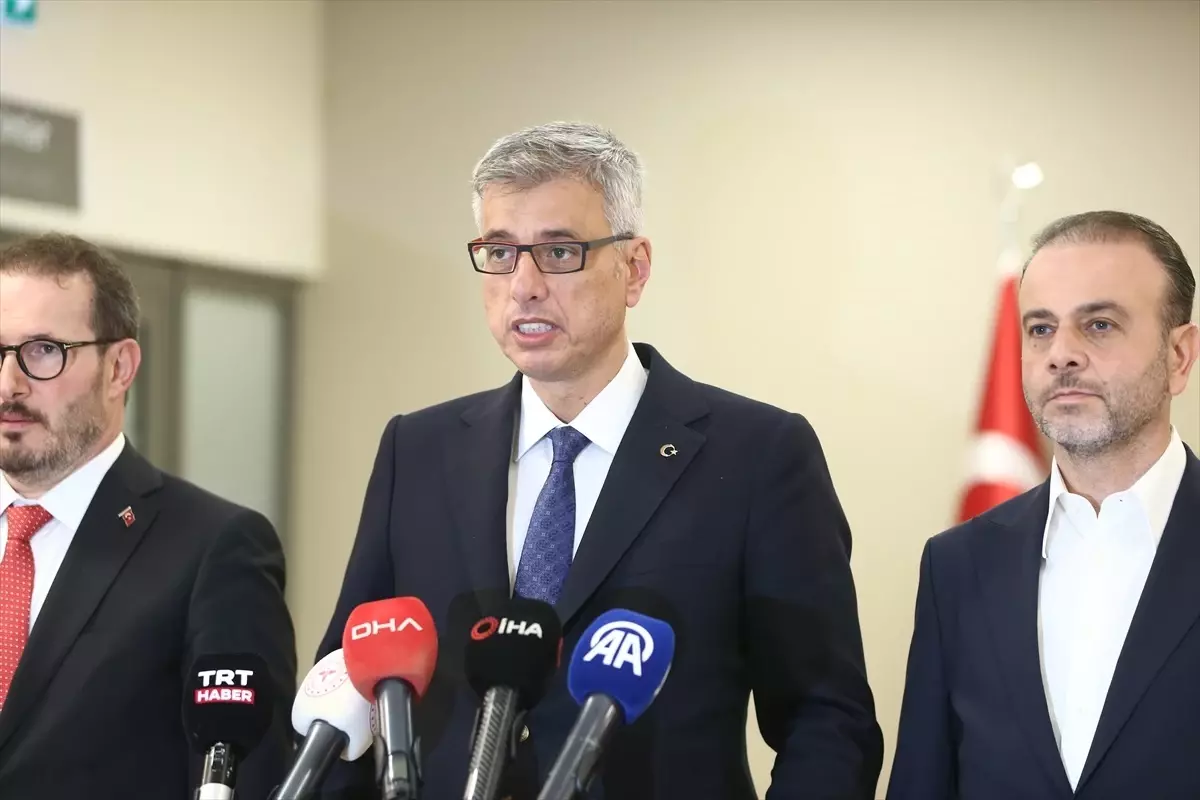Sağlık Bakanı Kemal Memişoğlu, Adana’da konuştu Açıklaması