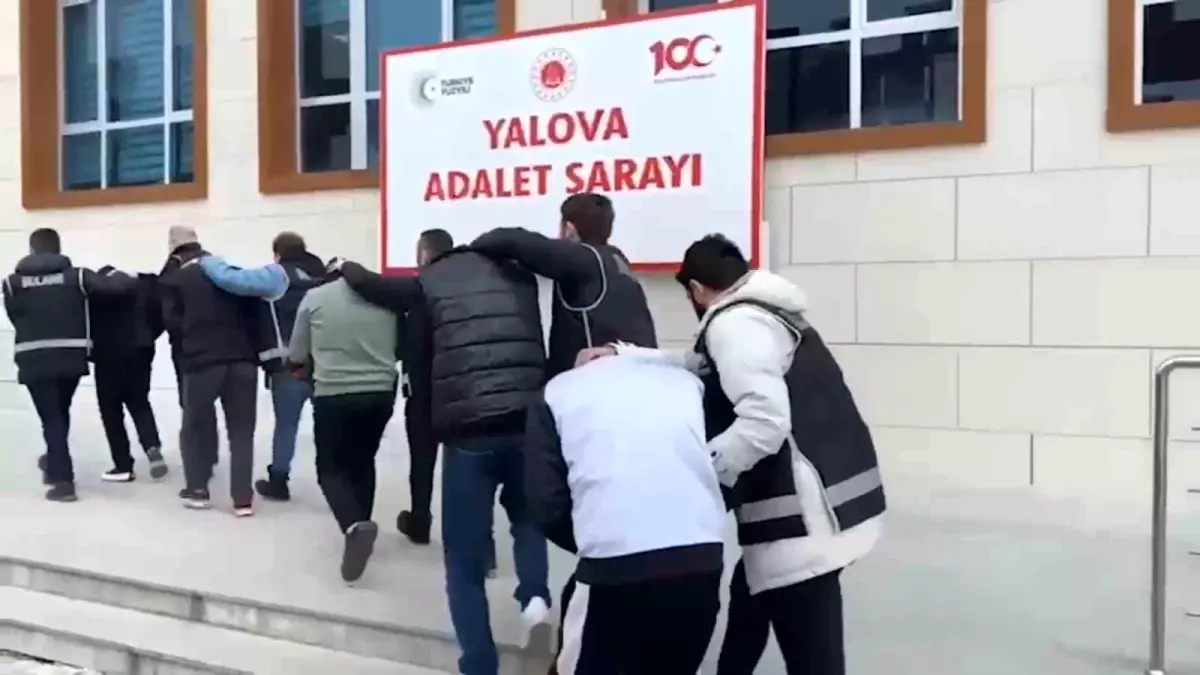 Yalova’da Gasp Çetesi Tutuklandı