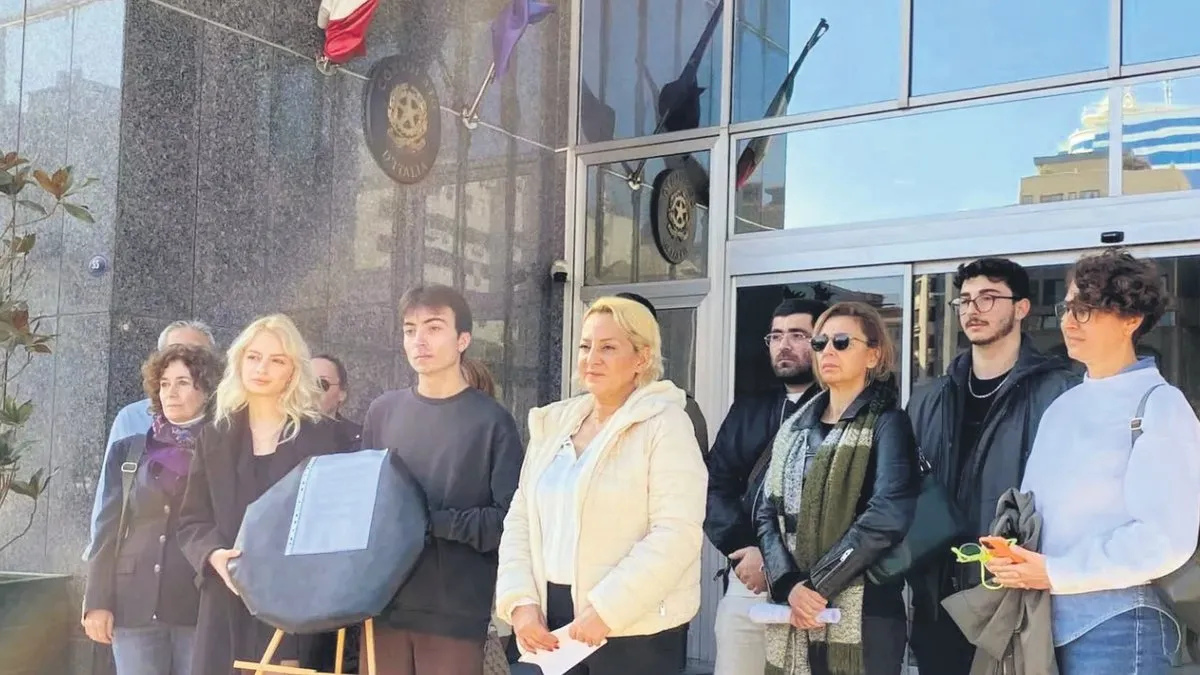 Vize krizinde öğrenciler kazandı